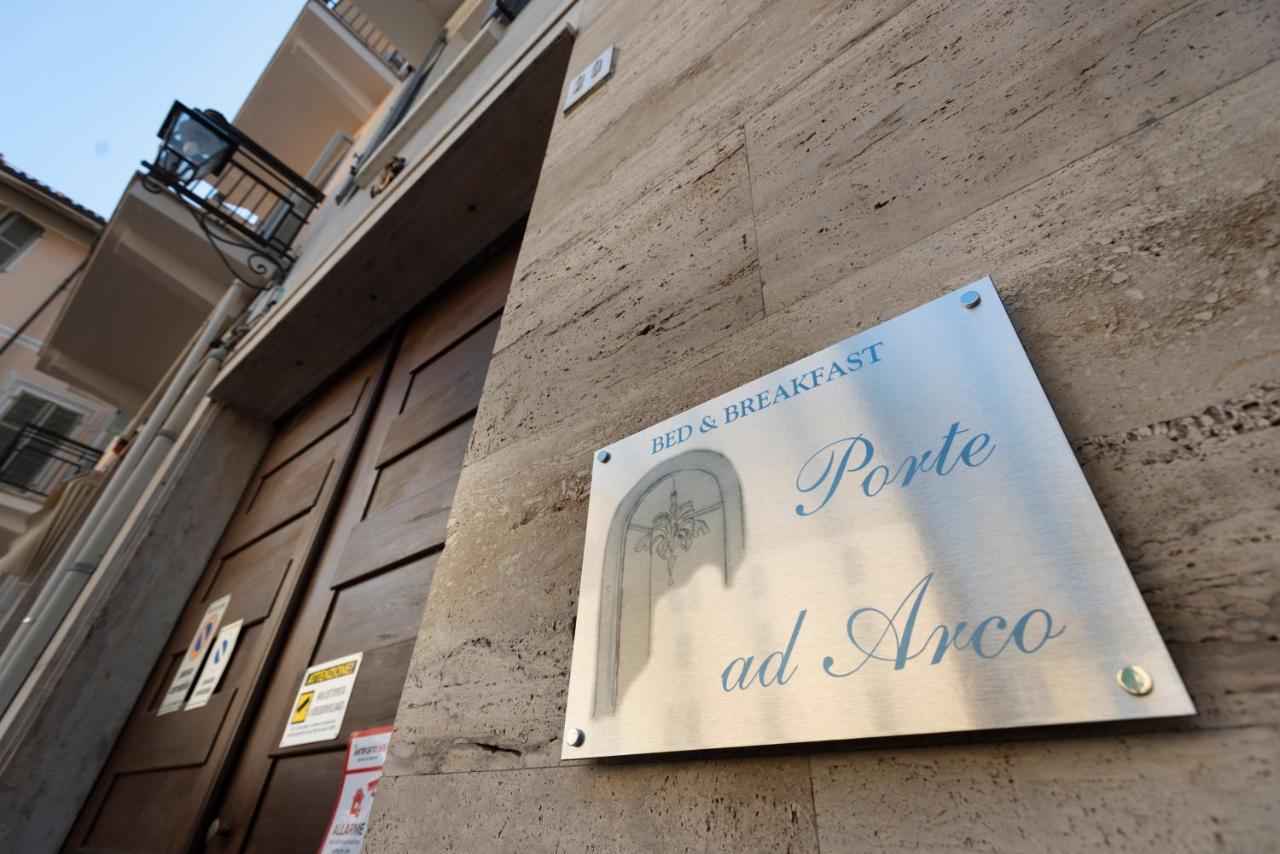 Porte Ad Arco 布拉 外观 照片